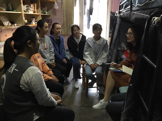 说明:F:\色情教团新闻
稿\活动照片\三个一 1.JPG